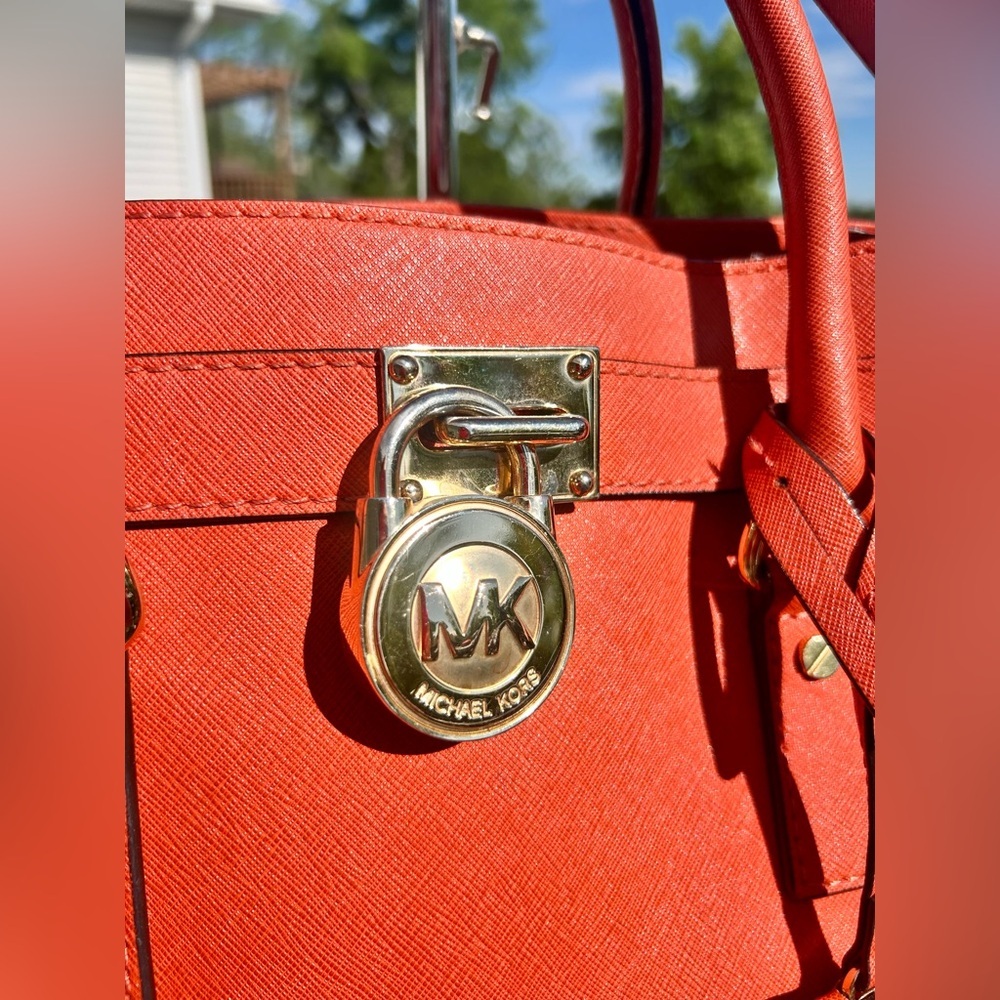 Michael Kors Large Orange Hamilton Saffiano Leather Tote Bag​ - Picture 3 of 16